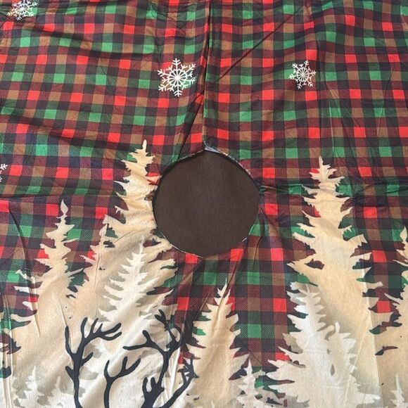 Christmas Tree Skirt Mat Plaid with Trees Reindeer & Snowflakes 47” NEW - Picture 4 of 11
